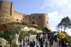 Image result for ‫گردشگر‬‎