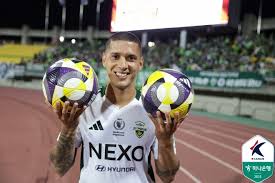 Thiago Shines as Jeonbuk Demolishes Gangwon FC 3-0 in K League 1 - Imagen principal del artículo