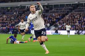 Bowen hits back at Everton to secure point for West Ham in Nuno’s first game