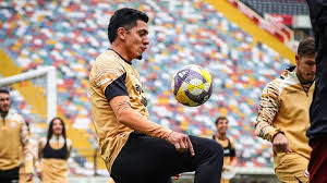 ¡Atención, Crema! ¿César Inga a Olimpia? Oferta desde Paraguay - Imagen principal del artículo