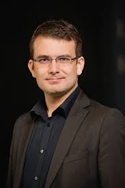 Seit August 2012 führt Christian Weidmann das ASO als neuer Geschäftsführer ... - christian_weidmann02-resized-600