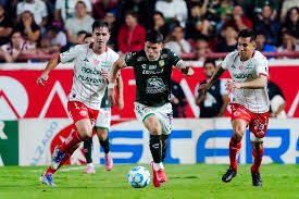 VA POR TERCER RUGIDO