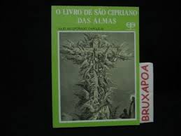 Resultado de imagem para antigo e gigante livro de sao cipriano capa preta