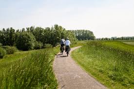 Ontdek Altena te voet of op de fiets met campagne ‘Toerist in eigen streek’