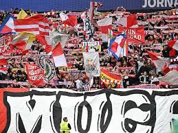 Atlético Madrid Draw Sevilla: Suazo Shines, Winless Streak Continues!