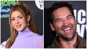 Shakira Sparks Romance Rumors With TV Star Manuel Garcia-Rulfo