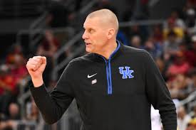 Kentucky Basketball moves up in new rankings after Mark Mitchell commitment