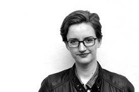 Mathilde Lehmann lebt als Regisseurin, Dramaturgin und Autorin seit 2009 in ...
