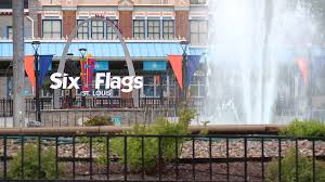 Six Flags St. Louis reinstates chaperone policy after 'teen takeover' on opening weekend