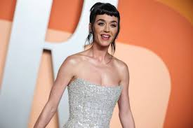 Katy Perry Hilariously Reacts to Ex Josh Groban, aka ‘The One That Got Away,’ Getting Engaged