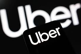 Uber demite 10% da equipe para reduzir custos e eliminar níveis hierárquicos