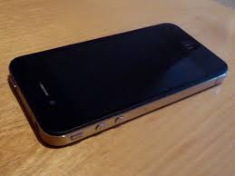 Iphone 4 quốc tế 16gb,mới 99%,zin 100% cần ra đi nhường chỗ IP5,giá chỉ 3trxxx cho AE - 1