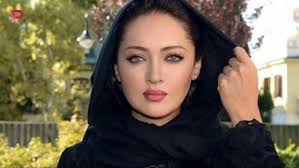 نیکی کریمی با تغییر چهره‌ای جذاب! 54 ساله اما همچنان در کنار|نی نی بان