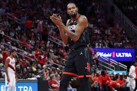 Kevin Durant Praises Shams Charania, Courts Michael Jordan Interview