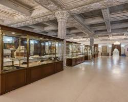 موزه آستان قدس رضوی مشهد -  قیمت تور مشهد