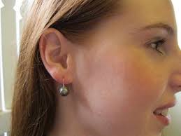 A suggestion when looking for a particular coloured earring do a search using google images. pearl sterling silver earring - OLIVE-PEARL-EARRING