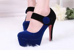 Résultat de recherche d'images pour "‫الاحذية الجديدة للبنات‬‎"