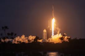 SpaceX Launches 3,000th Starlink Satellite on Record-Setting Flight