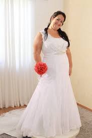 Resultado de imagem para novos modelos de plus size para noivas