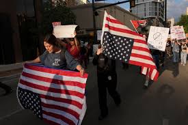 Austin Braces for Protests: National Guard Ready to Assist DPS - Imagen principal del artículo