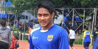 Hasil gambar untuk Foto Purwaka dan Basna Persib