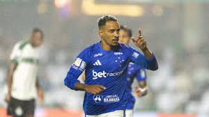 Cruzeiro vence Coritiba com Matheus Pereira novamente decisivo; Gerson sente a coxa e é substituído
