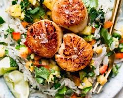 Image of Seared Scallops with Coconut Curry Sauce and Mango Salsa
