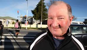 CROSSING SAFELY: Larry Purdy of Manurewa says action on making the Weymouth ... - 5504399