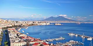 Risultati immagini per immagine di napoli