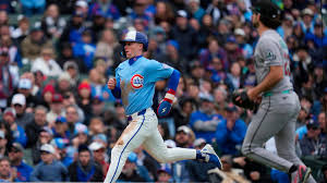 Pete Crow-Armstrong scores on wild pitch