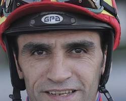 Halis Karataş jokey resmi