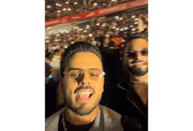 Former KKR players Nitish Rana, Suyash Sharma attend Karan Aujla's concert in Delhi