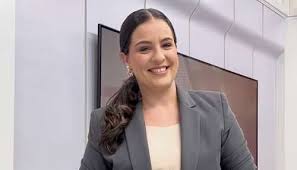 Apresentadora pede demissão de telejornal para ser gerente em empresa: “Mais tempo e paz”