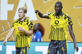 Apuestas y pronósticos Borussia Dortmund vs Villarreal