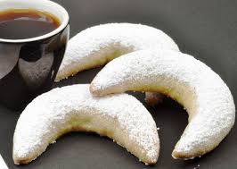 Hasil gambar untuk kue putri salju