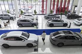 BYD Stock Falls After Buffett's Berkshire Exits Stake