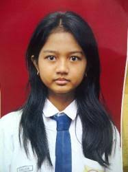 ID, PONTIANAK - Nn, terduga pembunuh pacarnya sendiri, Putri Wulandari (16) telah ditahan oleh aparat keamanan di Polresta Pontianak, Selasa (2/4/2014) ... - almarhumah-putri-wulandari-2