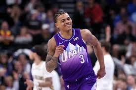 Exciting match-up between Utah Jazz and San Antonio Spurs