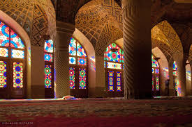 Nasir-ol-Molk Mosque in shiraz, Iran. ile ilgili görsel sonucu