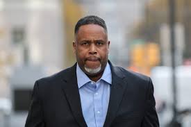 Former NBA player and coach Damon Jones pleads guilty to selling gamblers inside information