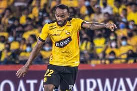 Náutico anuncia contratação de volante para a temporada 2026