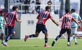 Chivas Sub-21 sufre pero consigue un excelente resultado ante Santos, a repetir con el Primer Equipo