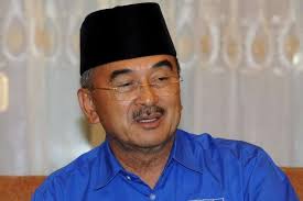 PETALING JAYA: Former Malacca Chief Minister Datuk Seri Mohd Ali Rustam is set to be made a Senator that will give him a passage to move into the federal ... - alirustammelaka