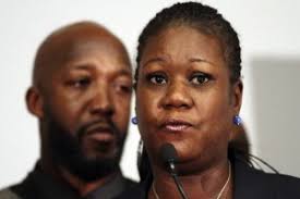 The family of slain teenager Trayvon Martin have settled a wrongful death claim against the homeowners association in Sanford, Fla., where Martin was killed ... - dze8L.St_.56-300x200