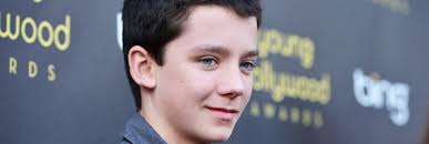 by Dave Trumbore Posted 1 year, 42 days ago - asa-butterfield-slice1