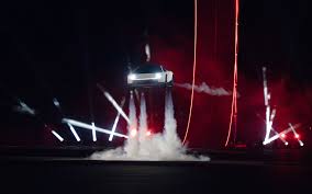 « C’est la science-fiction contre le réel » : comment le « Roadster » de Tesla enflamme le Mondial de l’Auto — Le Parisien
