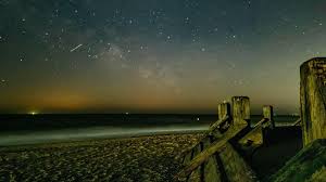 Tonight you might be able to catch a glimpse of Lyrid meteor showers!