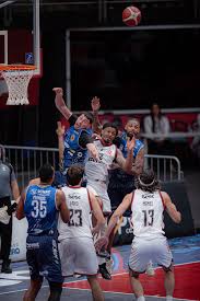 São José defende sétima colocação do NBB em partida contra o Corinthians