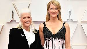 Remembering Diane Ladd and Natalie Wood: Hollywood Reflects