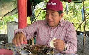 Profepa advierte sanciones a dirigente de Morena en Macuspana por consumo de tortuga amenazada